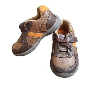 Smartfit sneakers 7.5